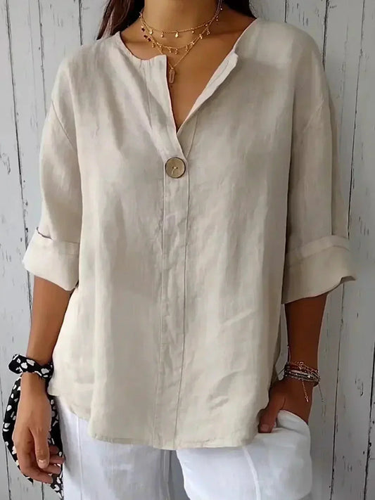Yvonna – Chic Comfort Blouse