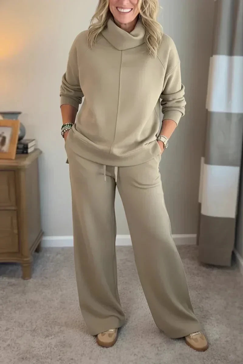 Claire | Luxurious Turtleneck Set